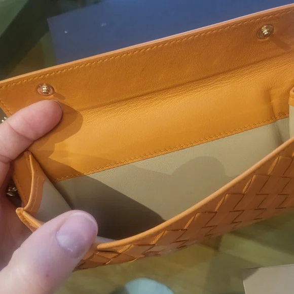 Bottega Venetta zippy wallet - Picture 3 of 16